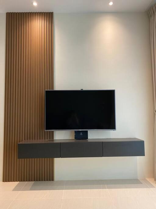 Myhome @ Riverine Resort Кучинг Экстерьер фото